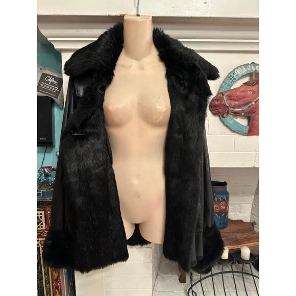 SPECTACULAR 1-OF-A-KIND VINTAGE  BLACK TOSCANA SHEARLING SMOOTH LEATHER JACKET - Picture 3 of 10